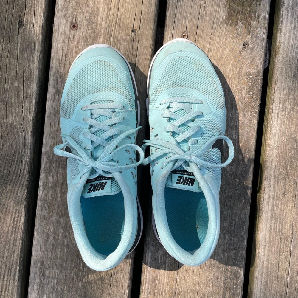 Nike Women’s Tennis Shoes